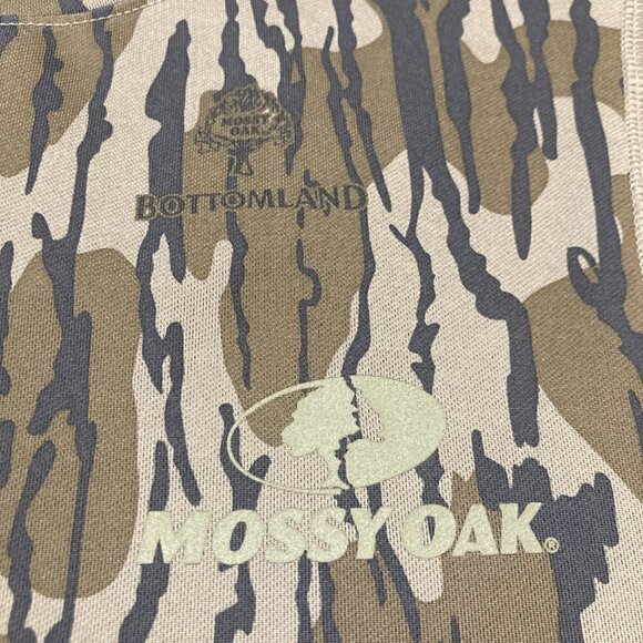 EHG Elite Mossy Oak Bottomland Camo Shirt Men’s Medium M Thermal Base Mock Neck - Picture 3 of 8